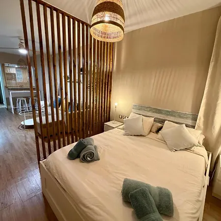 Glam Estudio * 托雷莫利诺斯